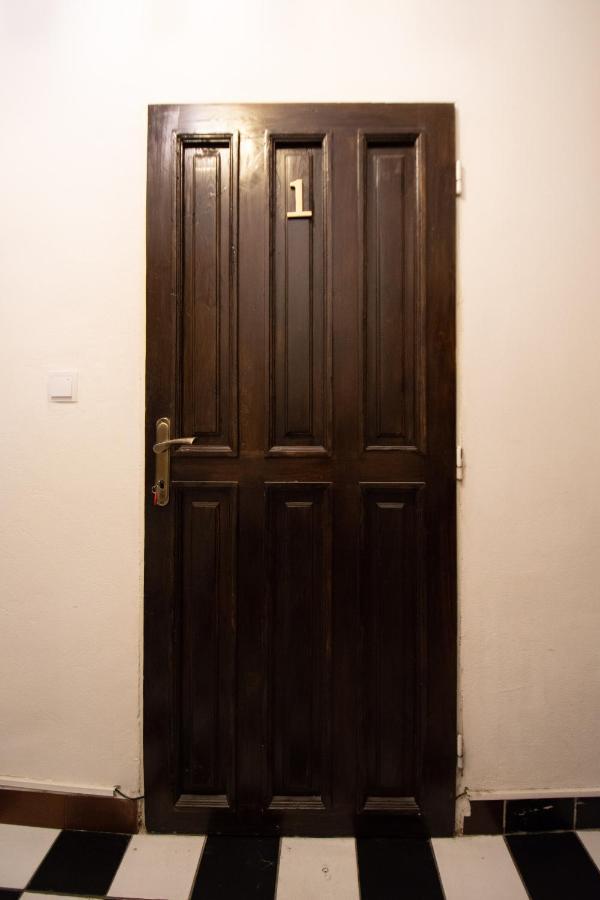 Red Point Hotel Tabor Luaran gambar